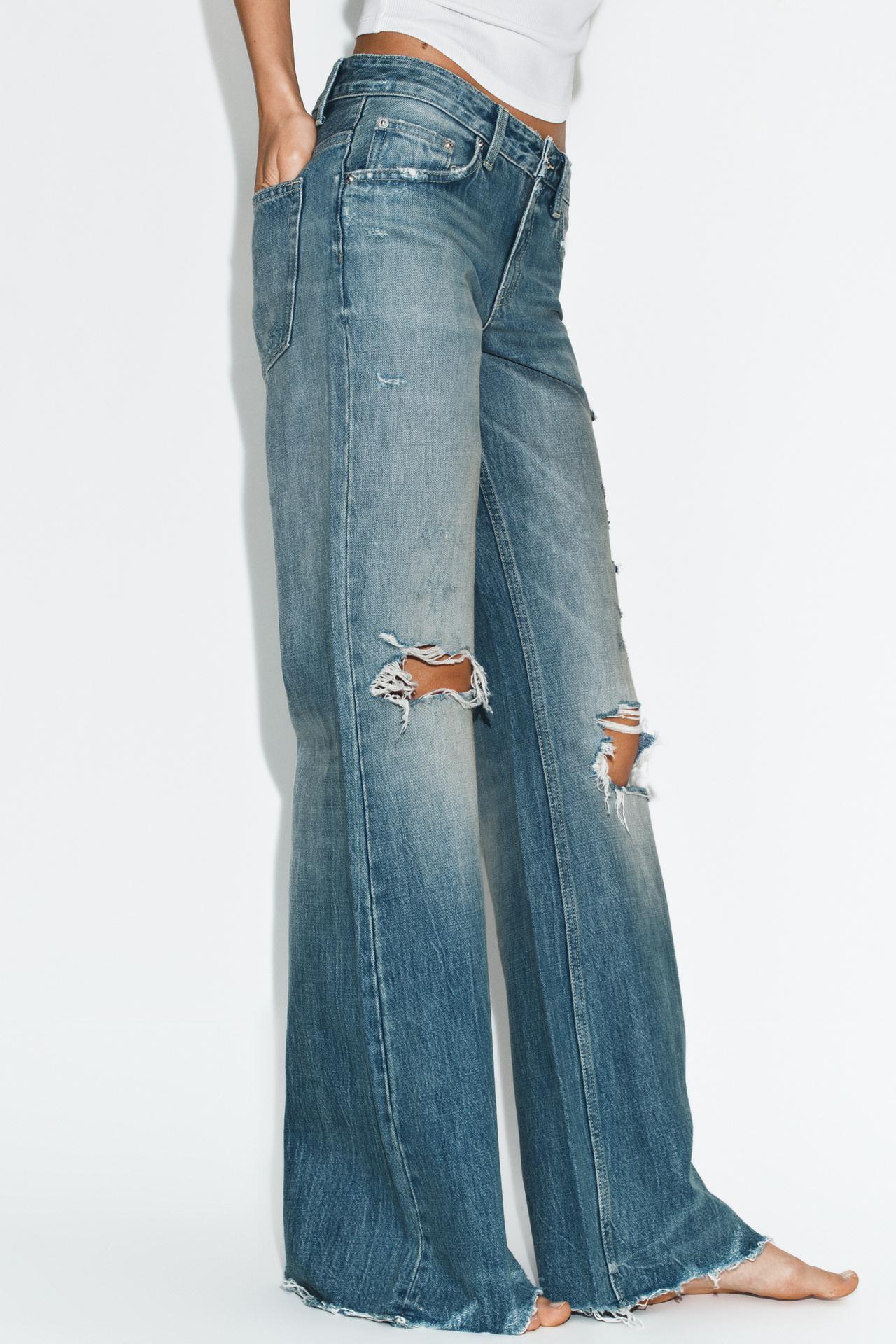 AMY™ Sculpt Flare Jeans