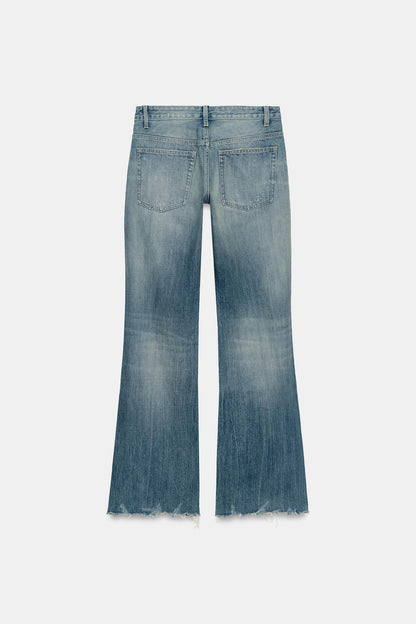 AMY™ Sculpt Flare Jeans