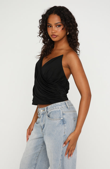 ELLY - INVISIBLE STRAP TOP