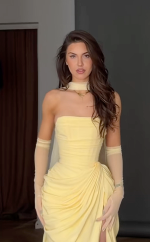 Sandra R.